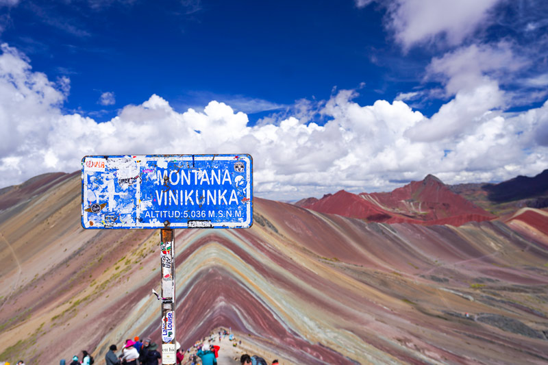 Cartel en el Vinicunca