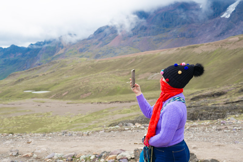 Turista descendiendo